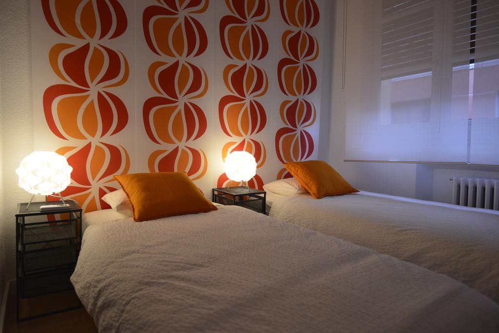 Woohoo Hostal Madrid Room photo