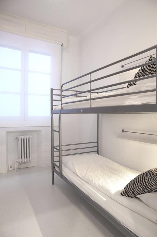 Woohoo Hostal Madrid Room photo